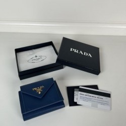 PRADA プラダ 2024SS 贈るべきのプレゼント 三つ折り財布