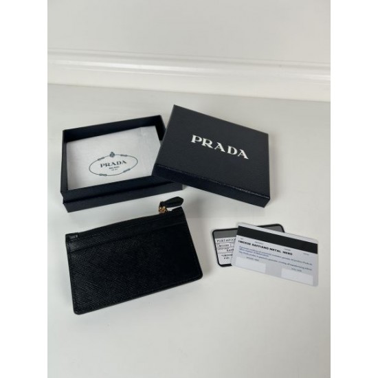 PRADA プラダ 2024SS 今年の夏はこれで決まり カードケース PRADA プラダ 2024SS 今年の夏はこれで決まり カードケース