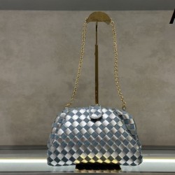 2024SS おしゃれ感度UP！ BOTTEGA VENETA ボッテガヴェネタ トートバッグ