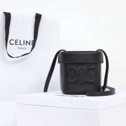 2024SS 季節を問わず活躍し CELINE セリーヌ ショルダーバッグ