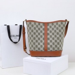 2024SS 雑誌も街も人気アイテム CELINE セリーヌ トートバッグ