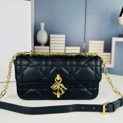 2024SS 夏に最強アイテム DIOR ディオール ショルダーバッグ