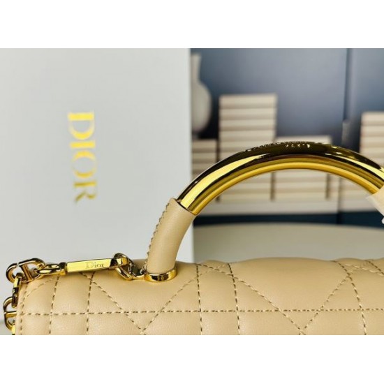 2024SS 完売次第終了早い者勝ち DIOR ディオール トートバッグ 2024SS 完売次第終了早い者勝ち DIOR ディオール トートバッグ