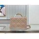 2024SS 夏先にはもってこいの色 DIOR ディオール トートバッグ 2024SS 夏先にはもってこいの色 DIOR ディオール トートバッグ