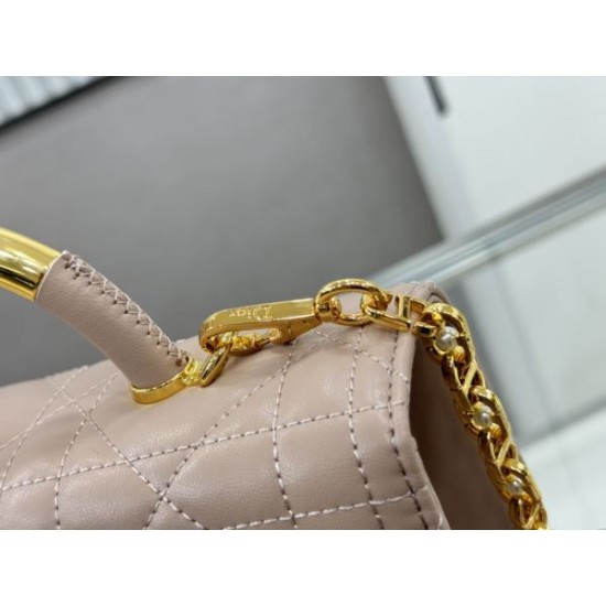 2024SS 夏先にはもってこいの色 DIOR ディオール トートバッグ 2024SS 夏先にはもってこいの色 DIOR ディオール トートバッグ