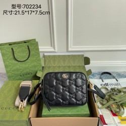 2024SS 呼び声が高い新名品 GUCCI グッチ ショルダーバッグ