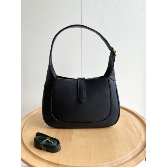 2024SS 希少!取り扱い店舗限定 FENDI フェンデイ トートバッグ 2024SS 希少!取り扱い店舗限定 FENDI フェンデイ トートバッグ