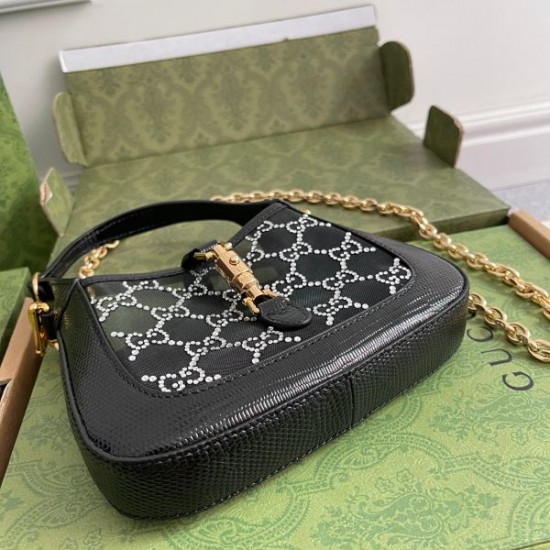 2024SS 絶大な人気を博する新作 FENDI フェンデイ トートバッグ 2024SS 絶大な人気を博する新作 FENDI フェンデイ トートバッグ