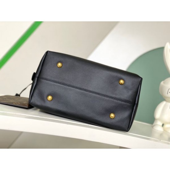 2024SS 輝く高級感満点 LOUIS VUITTON ルイヴィトン トートバッグ 2024SS 輝く高級感満点 LOUIS VUITTON ルイヴィトン トートバッグ