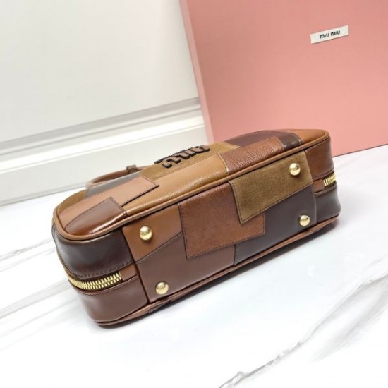 2024SS モダンスタイル MIU MIU ミュウミュウ トートバッグ
