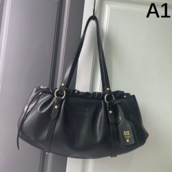 2024SS 春夏の定番新品 MIU MIU ミュウミュウ トートバッグ