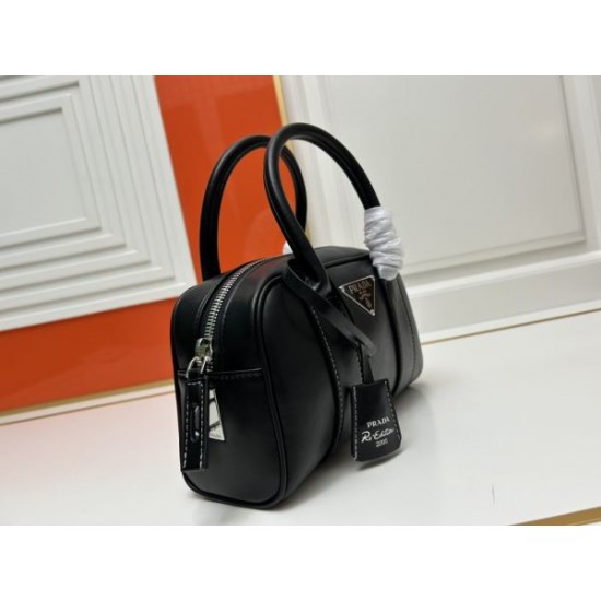 2024SS 大人買いする方も多い PRADA プラダ トートバッグ