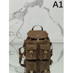 2024SS きれいめコーデに変身 PRADA プラダ バックパック