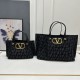 2024SS 限定数限り VALENTINO ヴァレンティノ トートバッグ