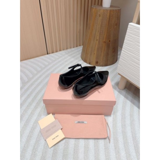 2024SS 北欧ブランド MIU MIU ミュウミュウ レディース ハイヒール 2024SS 北欧ブランド MIU MIU ミュウミュウ レディース ハイヒール