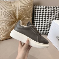 2024SS 大注目 ALEXANDER WANG アレキサンダーワン レディース用 カジュアルシューズ