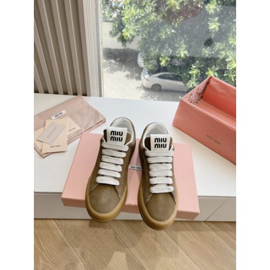 2024SS 売切れ必須 MIU MIU ミュウミュウ レディース用 カジュアルシューズ 2024SS 売切れ必須 MIU MIU ミュウミュウ レディース用 カジュアルシューズ