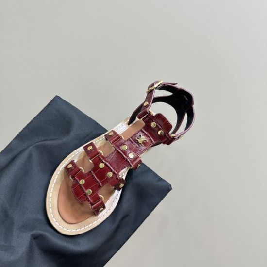2024SS 根強い人気定番商品 CELINE セリーヌ レディースサンダル 2024SS 根強い人気定番商品 CELINE セリーヌ レディースサンダル