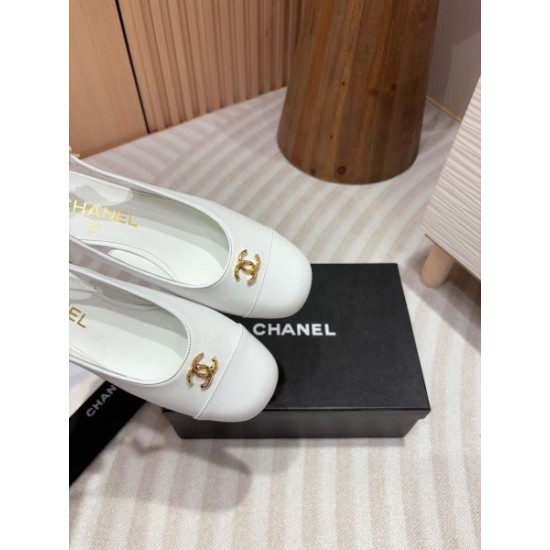 2024SS 流行の注目ブランド CHANEL シャネル レディースサンダル 2024SS 流行の注目ブランド CHANEL シャネル レディースサンダル