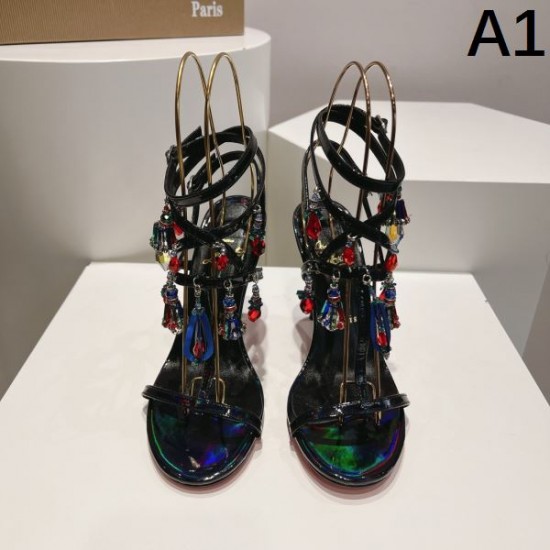 2024SS 大変お得 CHRISTIAN LOUBOUTIN クリスチャンルブタン レディースサンダル