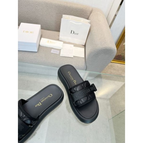2024SS 春夏新作も続々登場! DIOR ディオール レディースサンダル 2024SS 春夏新作も続々登場! DIOR ディオール レディースサンダル
