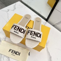 2024SS 見逃せない注目夏季精品 FENDI フェンデイ レディースサンダル