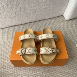 2024SS ハイグレード LOUIS VUITTON ルイヴィトン レディースサンダル
