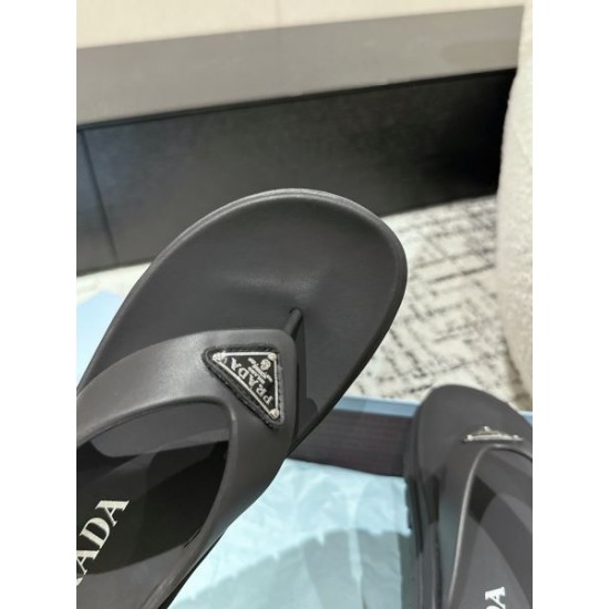 2024SS 上品に夏っぽさを感じる PRADA プラダ レディースサンダル 2024SS 上品に夏っぽさを感じる PRADA プラダ レディースサンダル