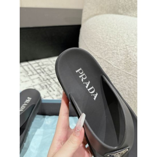 2024SS 上品に夏っぽさを感じる PRADA プラダ レディースサンダル 2024SS 上品に夏っぽさを感じる PRADA プラダ レディースサンダル