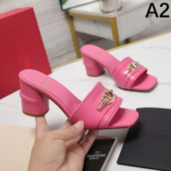 2024SS ロゴが素敵 VALENTINO ヴァレンティノ レディースサンダル