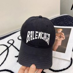 BALENCIAGA バレンシアガ 着こなしが簡単につくれる 2024SS 帽子