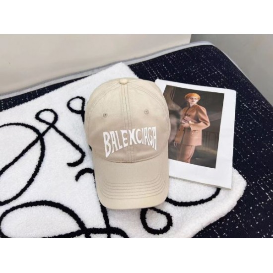 BALENCIAGA バレンシアガ 着こなしが簡単につくれる 2024SS 帽子 BALENCIAGA バレンシアガ 着こなしが簡単につくれる 2024SS 帽子