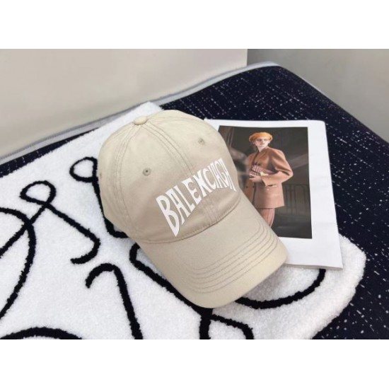 BALENCIAGA バレンシアガ 着こなしが簡単につくれる 2024SS 帽子 BALENCIAGA バレンシアガ 着こなしが簡単につくれる 2024SS 帽子