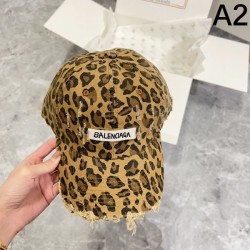 BALENCIAGA バレンシアガ インパクト抜群のデザイン 2024SS 帽子