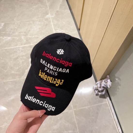 BALENCIAGA バレンシアガ 春夏のコレクションで新作 2024SS 帽子 BALENCIAGA バレンシアガ 春夏のコレクションで新作 2024SS 帽子