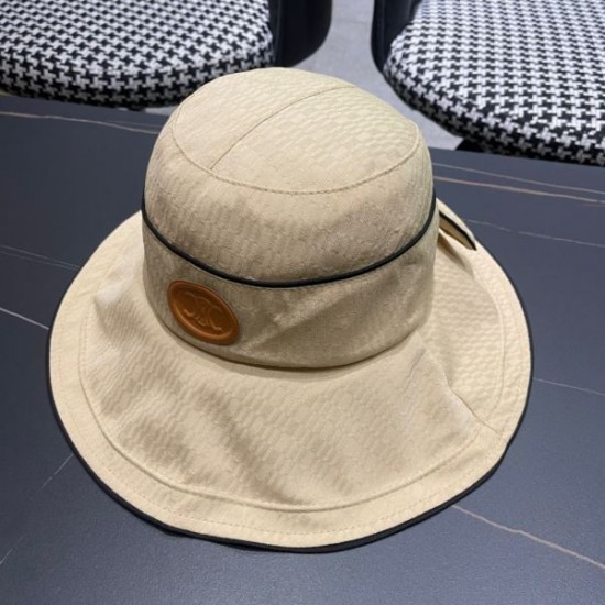 CELINE セリーヌ 暑い真っ夏に適合するスタイル 2024SS 帽子