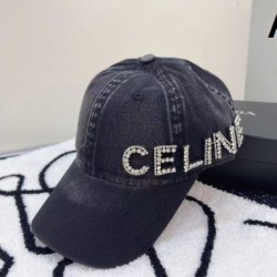CELINE セリーヌ 今夏に長く愛用できるスタイル 2024SS 帽子