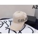 CELINE セリーヌ 今夏に長く愛用できるスタイル 2024SS 帽子 CELINE セリーヌ 今夏に長く愛用できるスタイル 2024SS 帽子