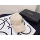 CELINE セリーヌ 今夏に長く愛用できるスタイル 2024SS 帽子 CELINE セリーヌ 今夏に長く愛用できるスタイル 2024SS 帽子