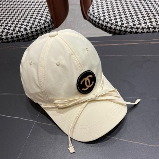 CHANEL シャネル クラシックな雰囲気のトップス 2024SS 帽子 CHANEL シャネル クラシックな雰囲気のトップス 2024SS 帽子