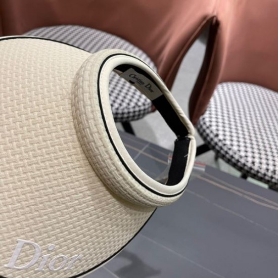 DIOR ディオール 素材感を引き出せるアイテム 2024SS 帽子