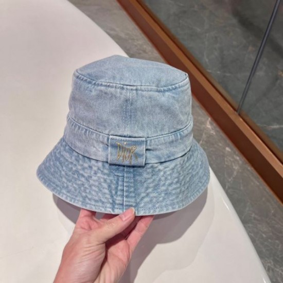 DIOR ディオール 抜け感のあるスタイルが完成 2024SS 帽子 DIOR ディオール 抜け感のあるスタイルが完成 2024SS 帽子