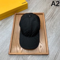 FENDI フェンデイ 品の良い優秀さコレクション 2024SS 帽子