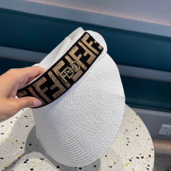 FENDI フェンデイ セレブが今シーズン手に入れ 2024SS 帽子