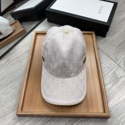 GUCCI グッチ 国内完売の入手困難アイテム 2024SS 帽子