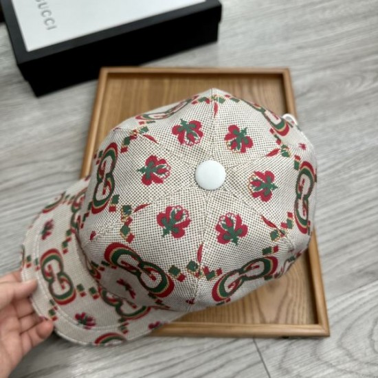 GUCCI グッチ 今シーズン最注目のトレンド 2024SS 帽子 GUCCI グッチ 今シーズン最注目のトレンド 2024SS 帽子