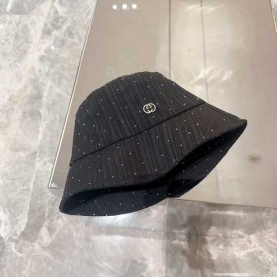 GUCCI グッチ おしゃれ上級者の印象がある 2024SS 帽子 GUCCI グッチ おしゃれ上級者の印象がある 2024SS 帽子