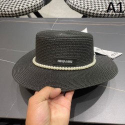 MIU MIU ミュウミュウ セールで嬉しい入荷 2024SS 帽子