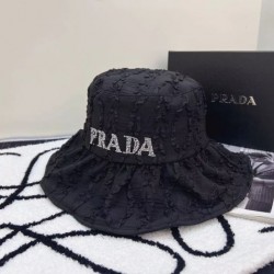 PRADA プラダ 絶大な支持を誇る春夏新作 2024SS 帽子