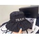 PRADA プラダ 絶大な支持を誇る春夏新作 2024SS 帽子 PRADA プラダ 絶大な支持を誇る春夏新作 2024SS 帽子